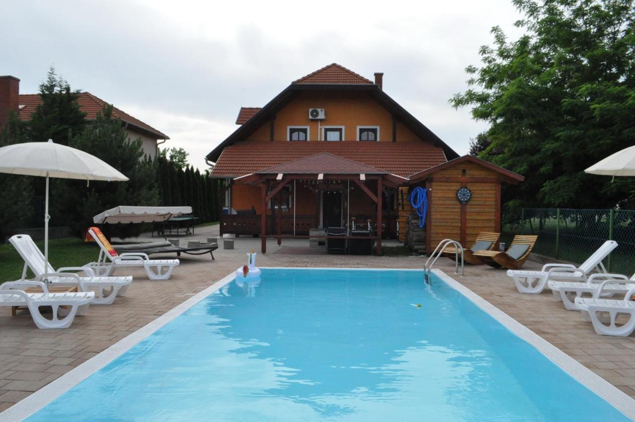 Lifestyle Balaton Vila Siófok Exterior foto
