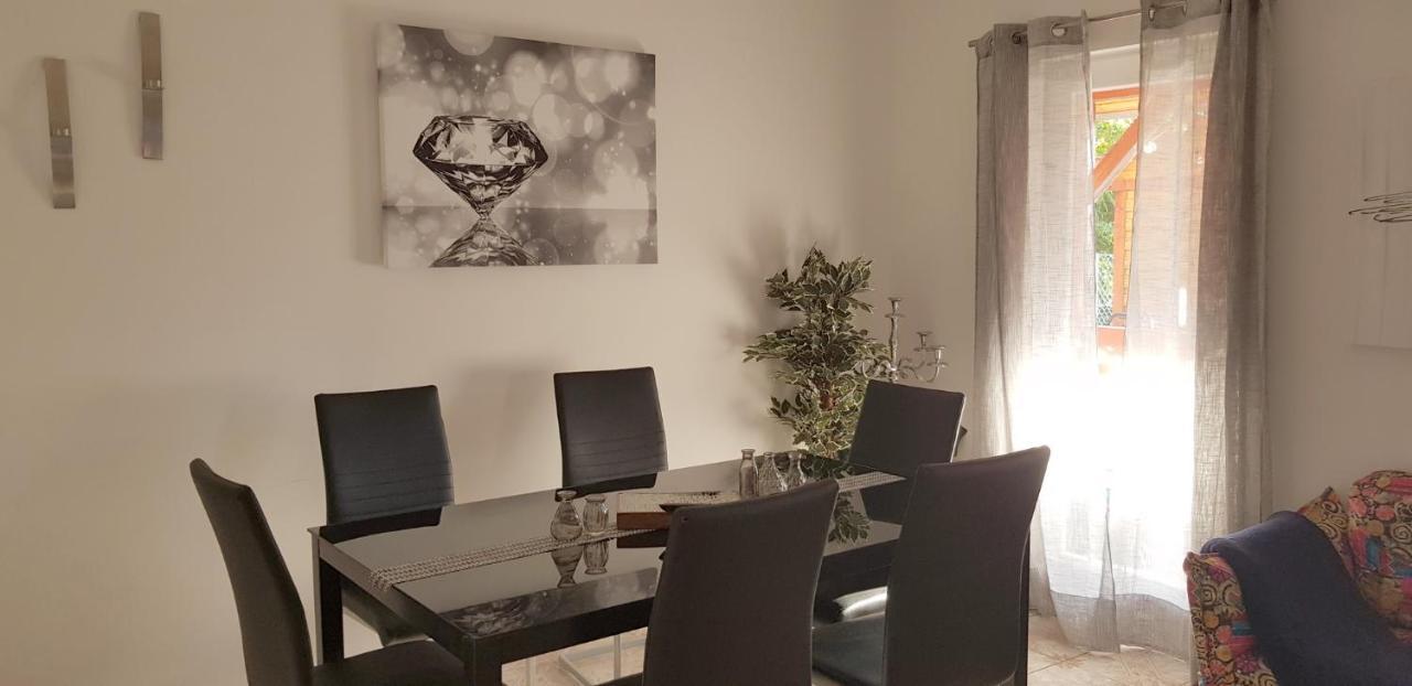Lifestyle Balaton Vila Siófok Exterior foto