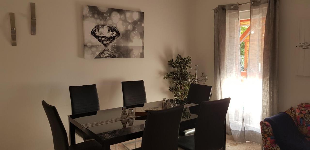 Lifestyle Balaton Vila Siófok Exterior foto